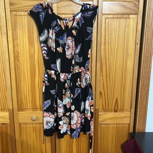 Size M Lauren Conrad Dress